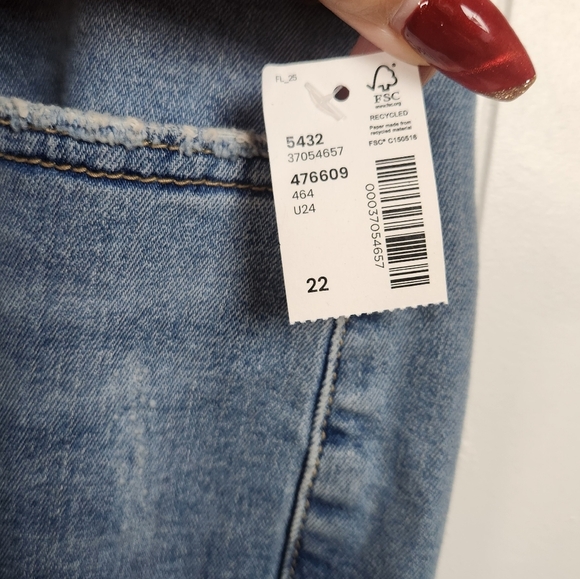 Penningtons Bermuda Jean Shorts Denim High Rise Size 22 New NWT Stretch Light - Picture 5 of 11